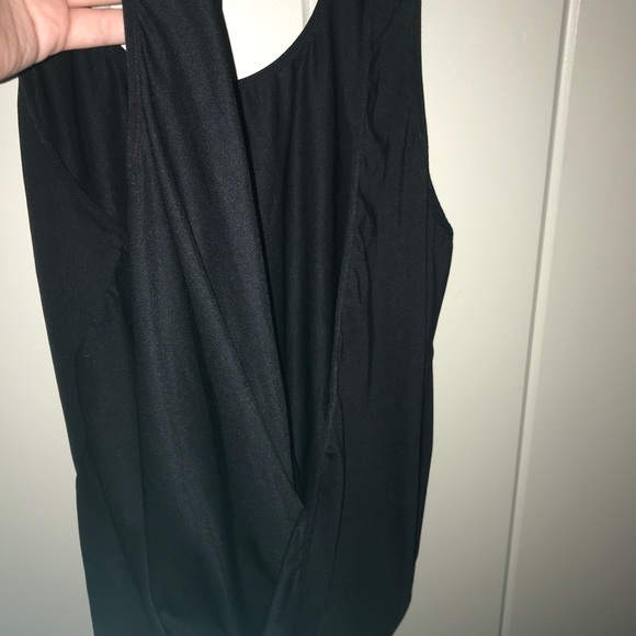 Fabletics workout tank - Picture 5 of 5